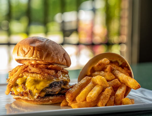 Smash, Burgers by Vice will offer signature burgers and build-your-own options with a choice of American wagyu, grass-fed beef, chicken pesto or marinated portobello mushrooms (Courtesy of Smash, Burgers by Vice)