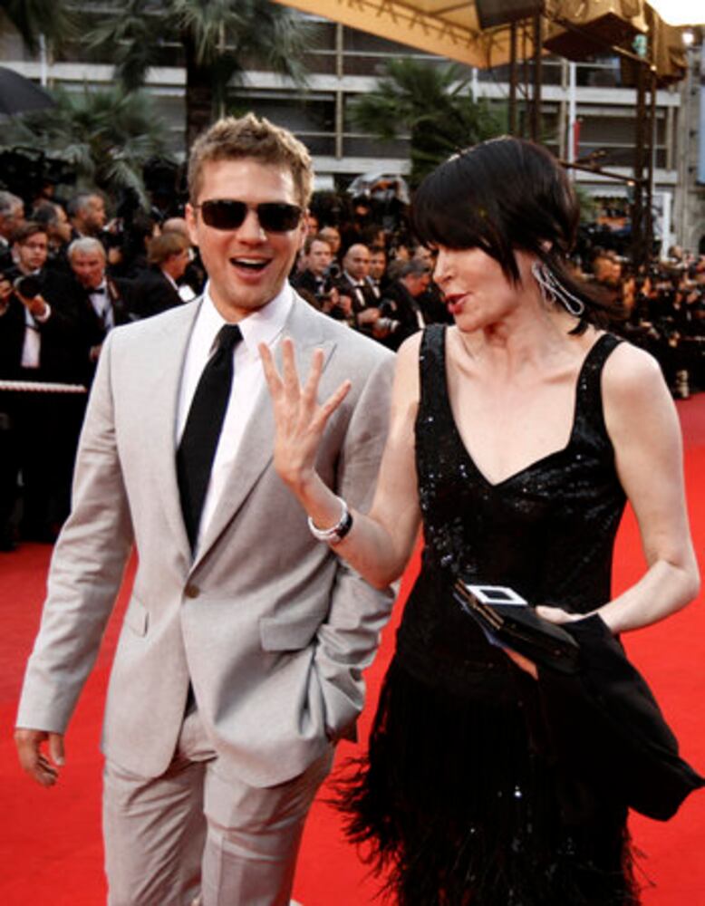 62nd Cannes Film Fest draws stars, film buffs