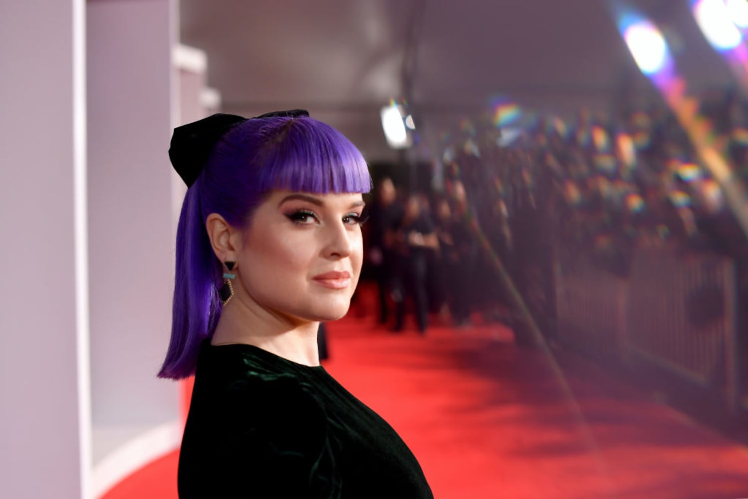 Photos: Taylor Swift stuns at 2019 American Music Awards red carpet