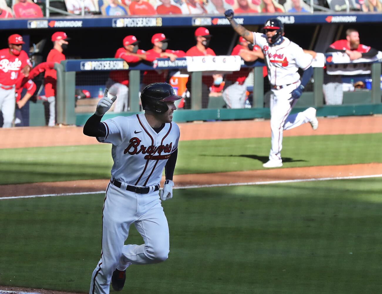 BRAVES REDS
