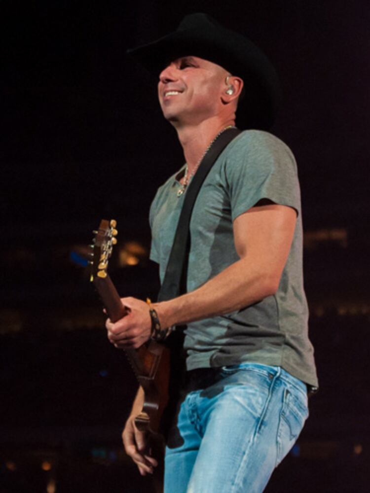Kenny Chesney at RodeoHouston 2013