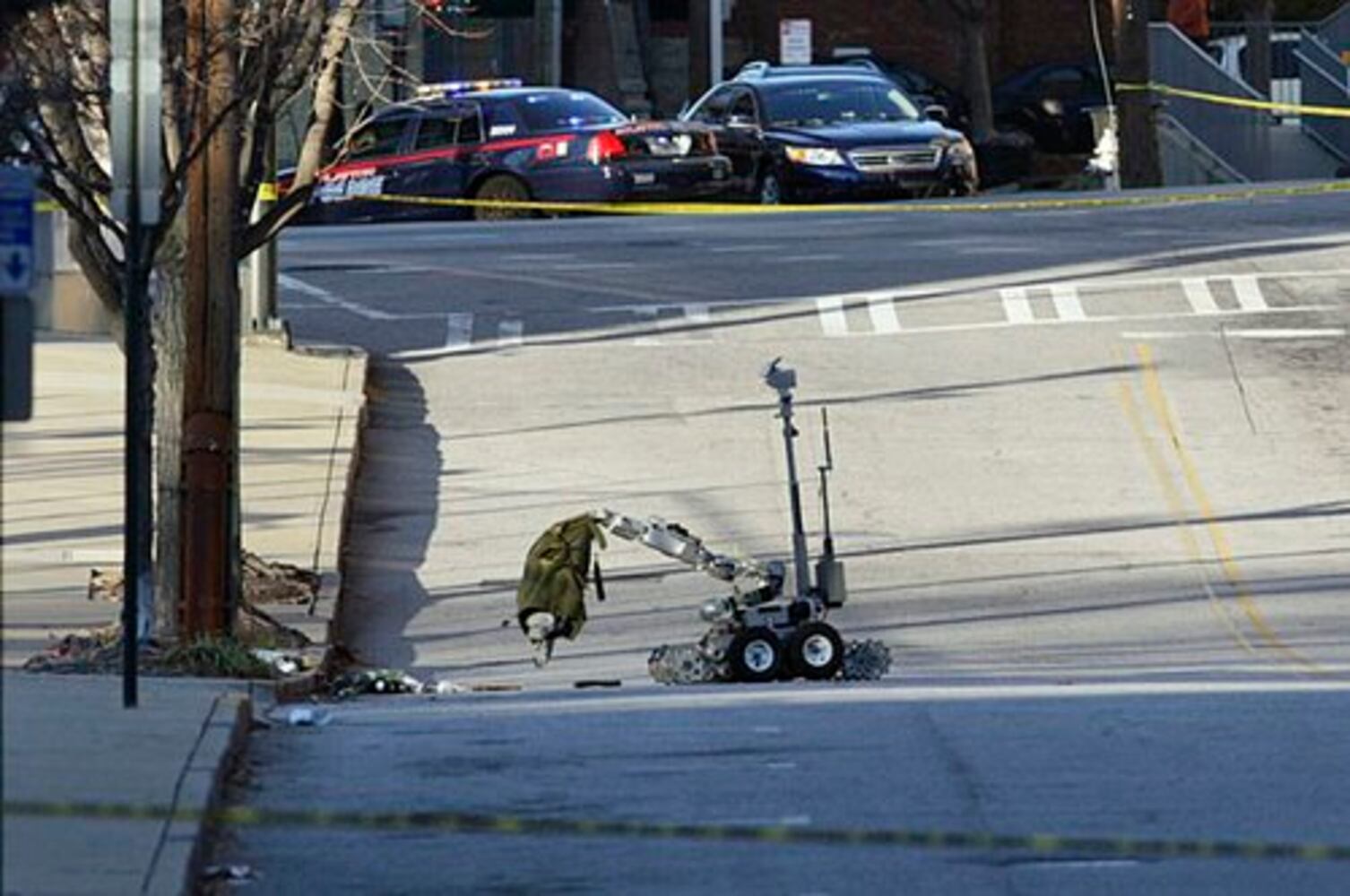 Bomb scare in Midtown