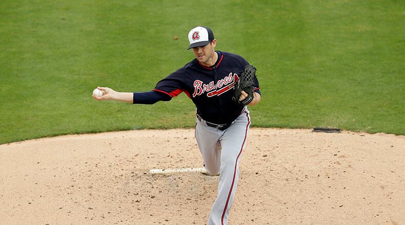 Braves right-hander Cory Gearrin left with two out and a 2-0 count on Torii Hunter in the fifth inning of a Grapefruit League game against the Tigers Tuesday at Joker Marchant Stadium.
