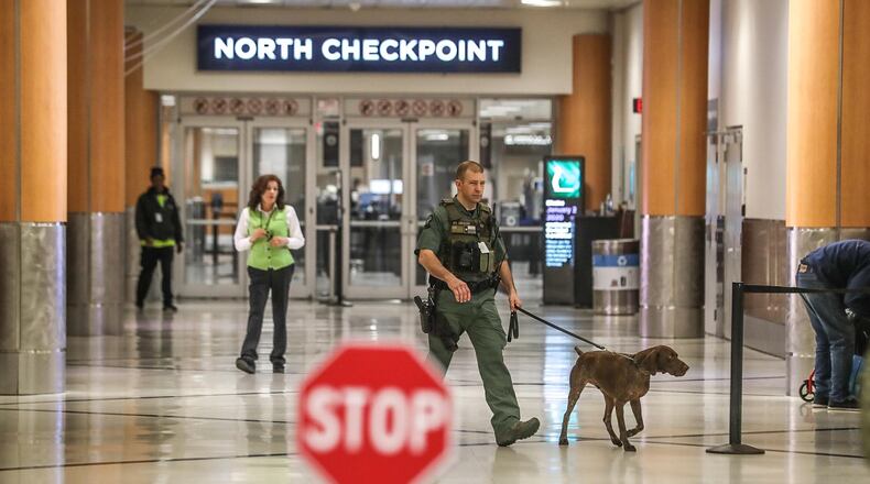 JOHN SPINK/JSPINK@AJC.COM