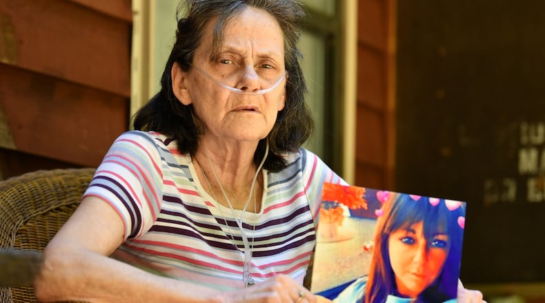 Pamela Dixon paid more than $10,000 in protection money as gangs at Pulaski State Prison have threatened her daughter Mary Lewis, who is an inmate there. (Hyosub Shin / Hyosub.Shin@ajc.com)