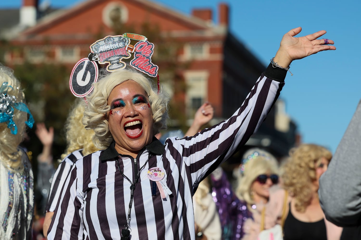 123125 sugar bowl parade