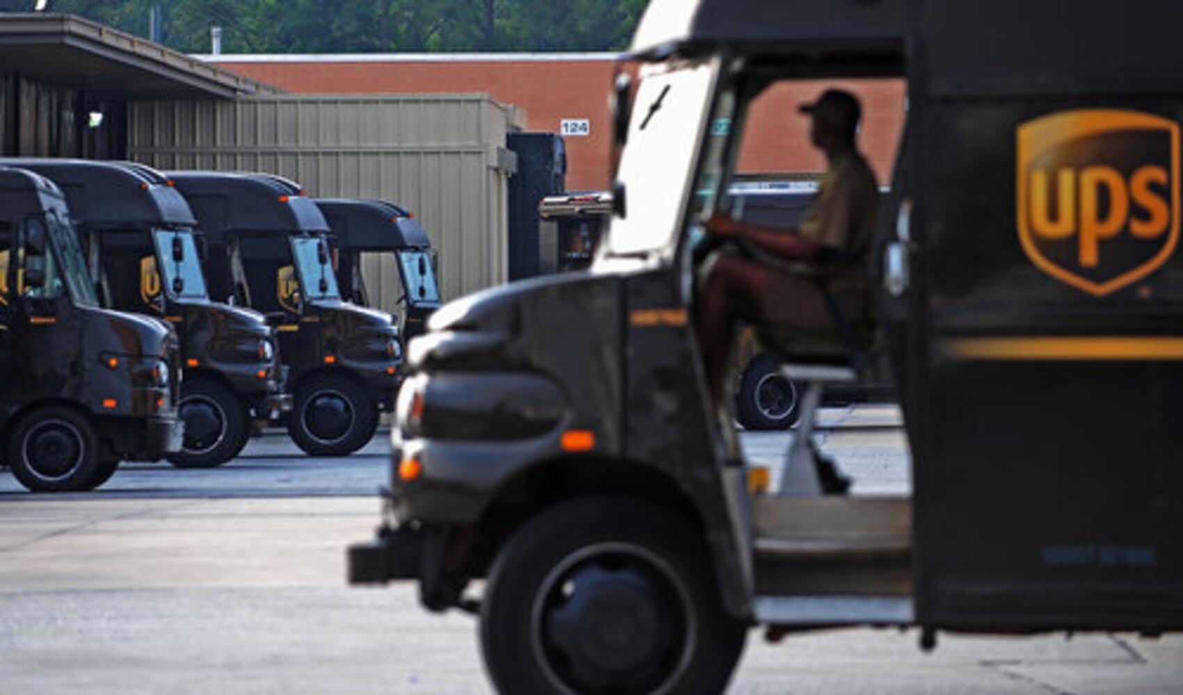 UPS dealing with fuel costs
