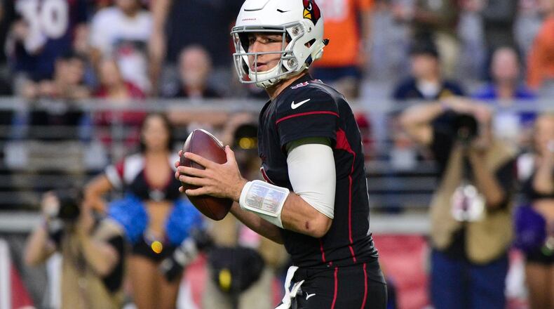 Cardinals quarterback Josh Rosen suffered a sprained toe in Week 7, but has returned to practice in full.