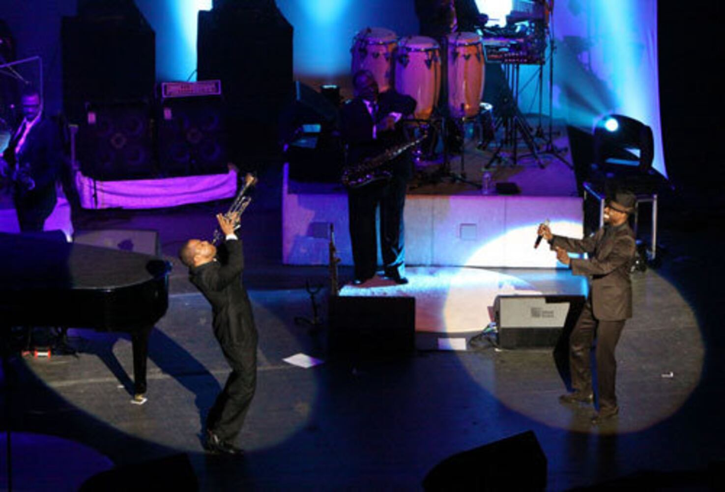 Kem performs at Fox Theatre