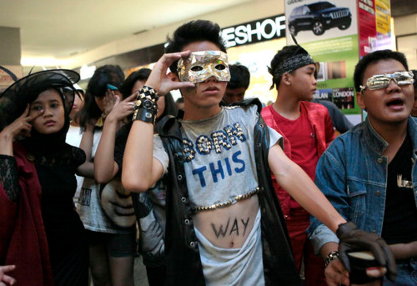 Lady Gaga look-alikes turn out for flash mob