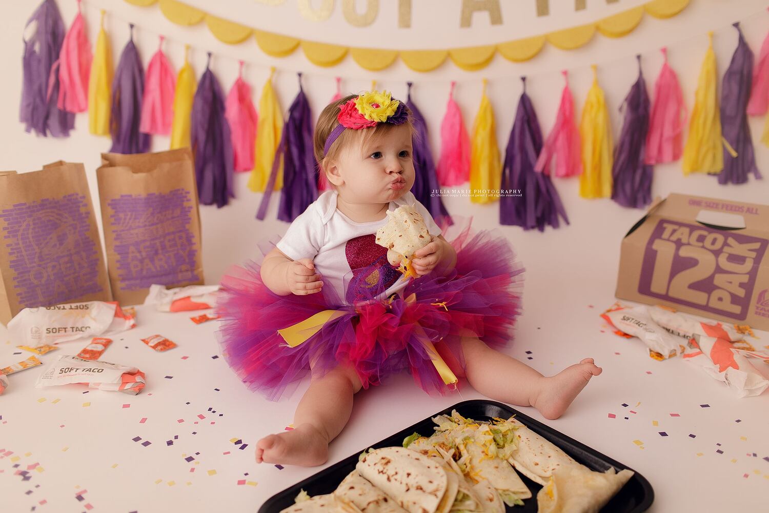 Baby has Taco Bell-themed birthday photo shoot