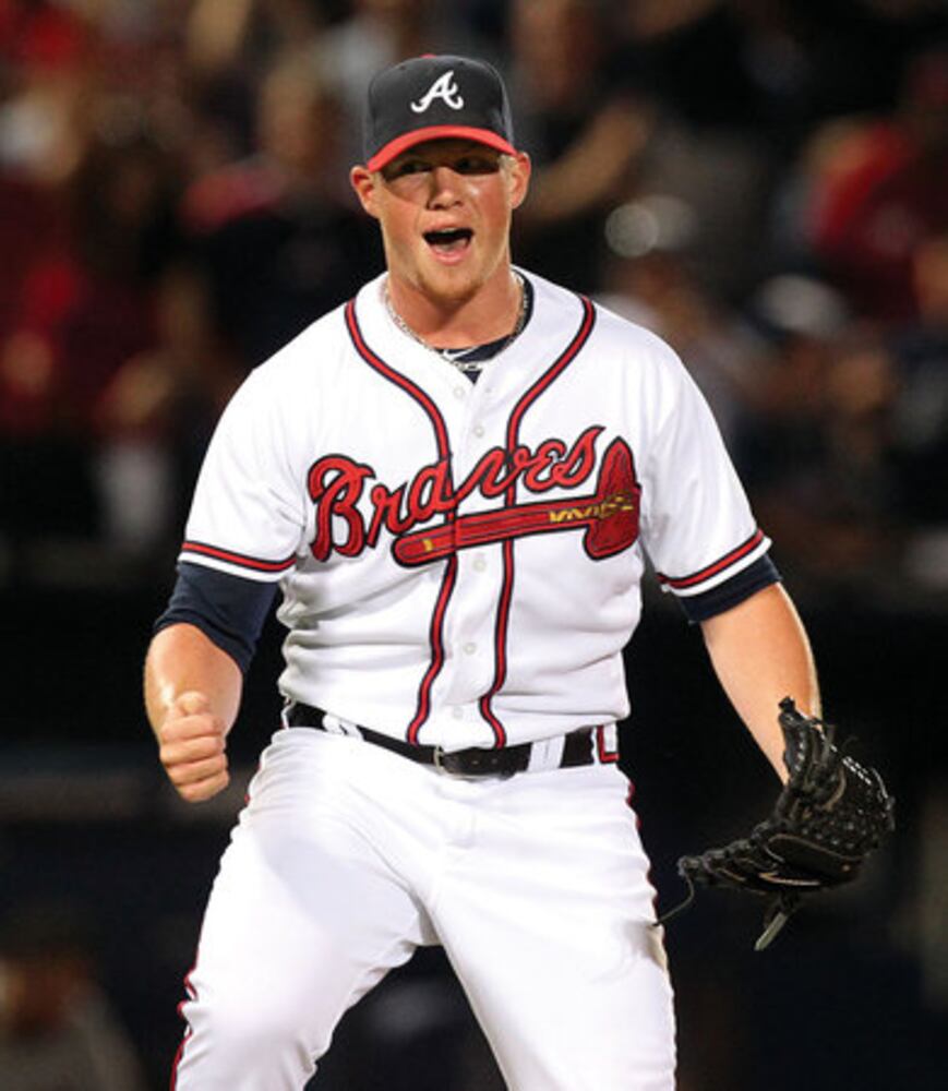 Braves snap 8-game losing streak