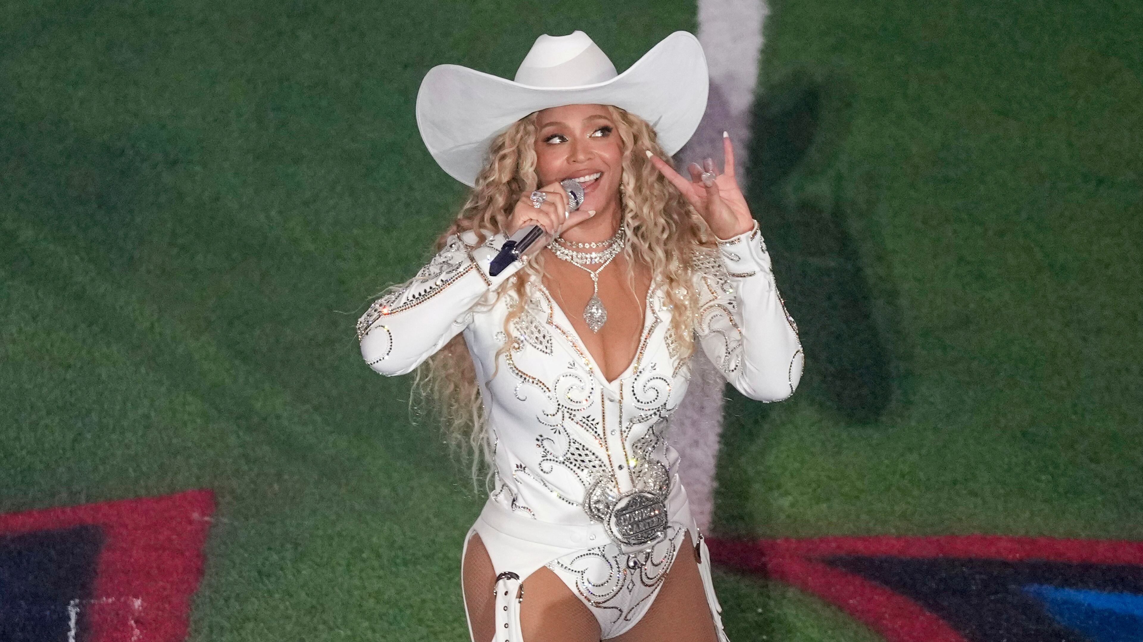 FILE - Beyoncé performs during halftime of an NFL football game between the Baltimore Ravens and Houston Texans, Dec. 25, 2024, in Houston. (AP Photo/Eric Christian Smith, file)