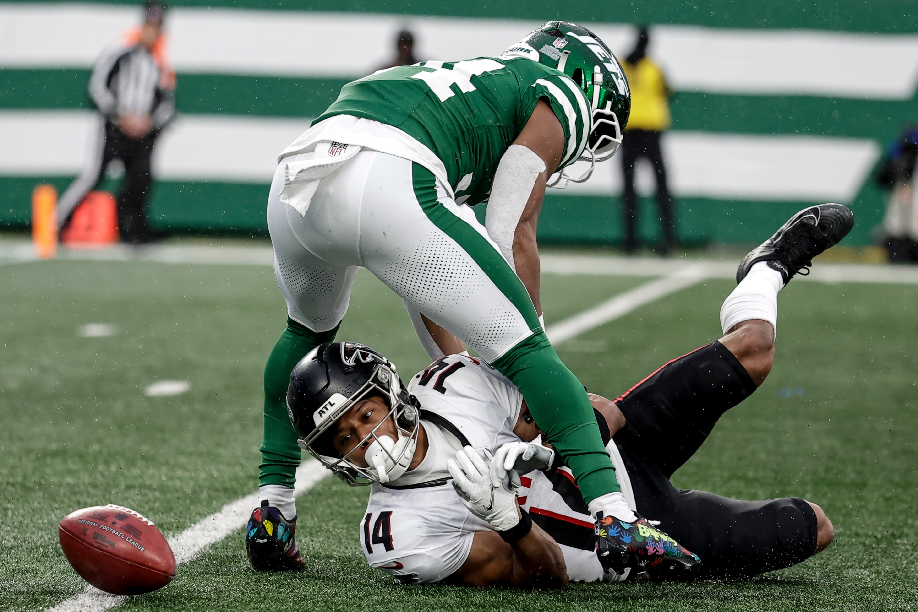 Falcons returner Jamal Agnew stars down his fumble against the Jets.