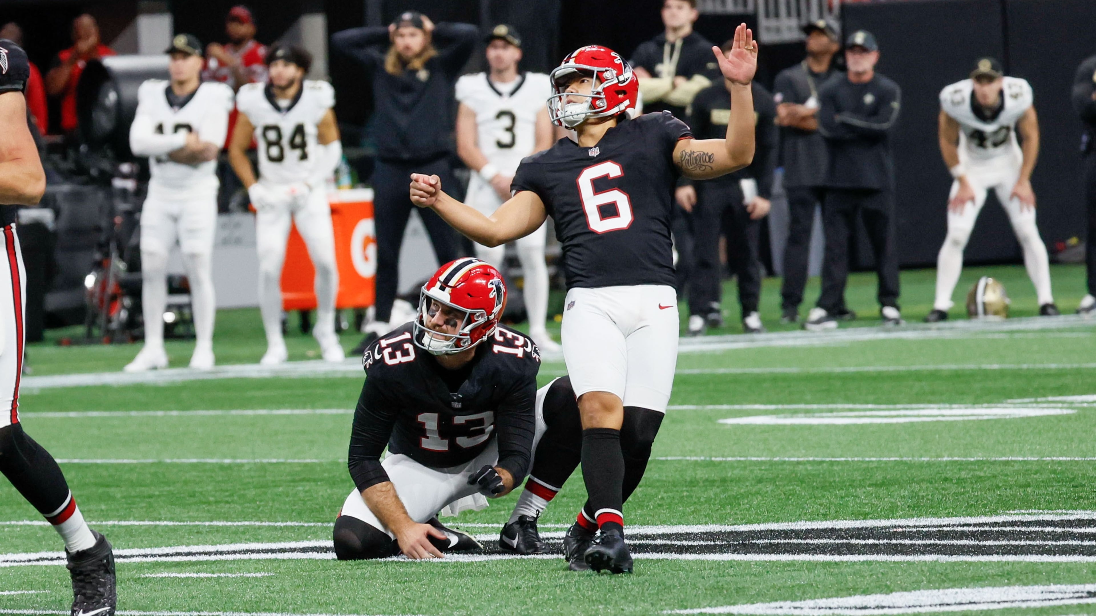 The Falcons are hoping placekicker Younghoe Koo can return to the Pro Bowl form he had in 2020. (Miguel Martinez/AJC)