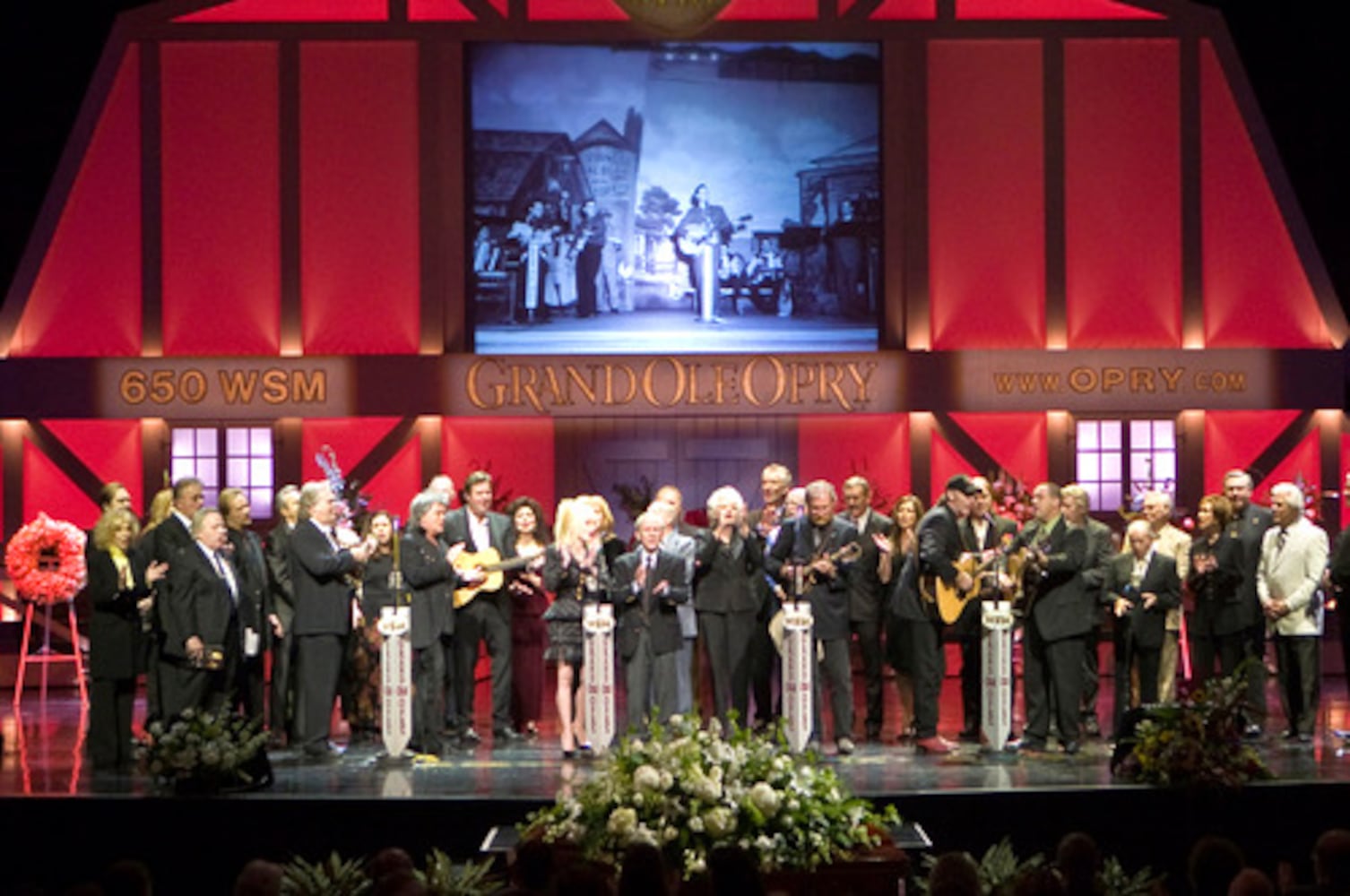 Singer Porter Wagoner laid to rest