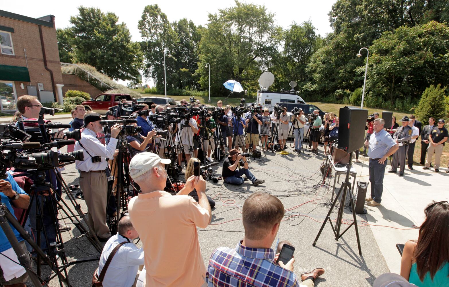 Sheriff speaks to press