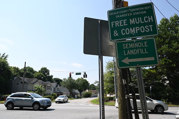 Riverside Station subdivision is one of several communities along River Road, behind DeKalb County’s Seminole Road Landfill site. (Hyosub Shin/AJC)