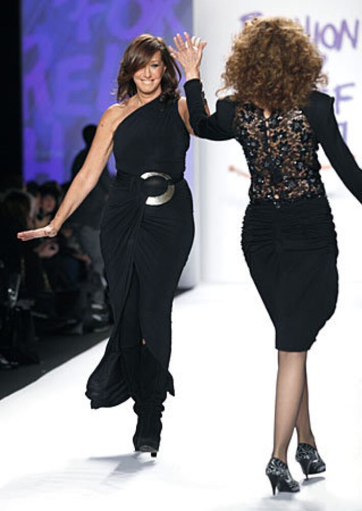 Naomi Campbell's Haiti relief fashion show