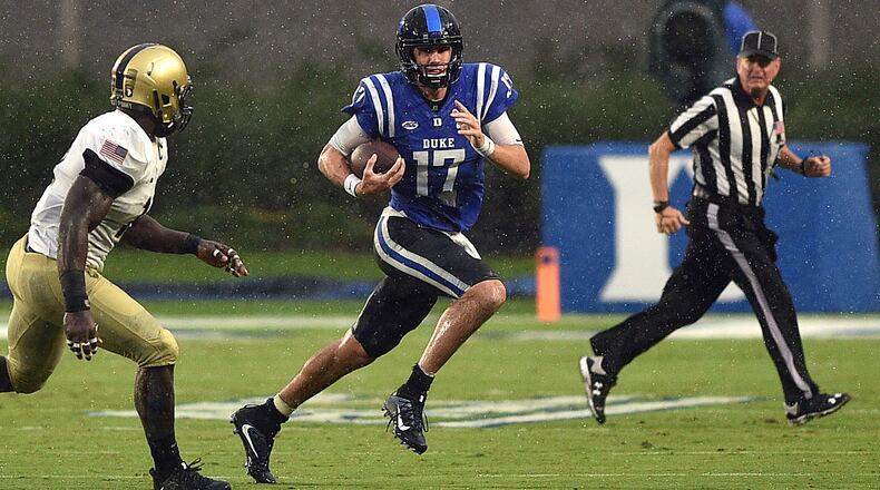 Duke quarterback Daniel Jones runs with the ball against Army at Wallace Wade Stadium on October 8, 2016 in Durham, North Carolina. (Photo by Lance King/Getty Images)