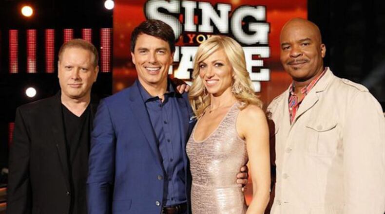 Darrell Hammond, host John Barryman, Debbie Gibson and David Alan Grier on "Sing Your Face Off." CREDIT: ABC