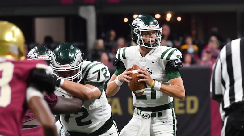 August 21, 2021 Atlanta - Collins HillÕs QB Sam Horn (21) prepares to pass during the 2021 Corky Kell Classic on Saturday, August 21, 2021. (Hyosub Shin / Hyosub.Shin@ajc.com)