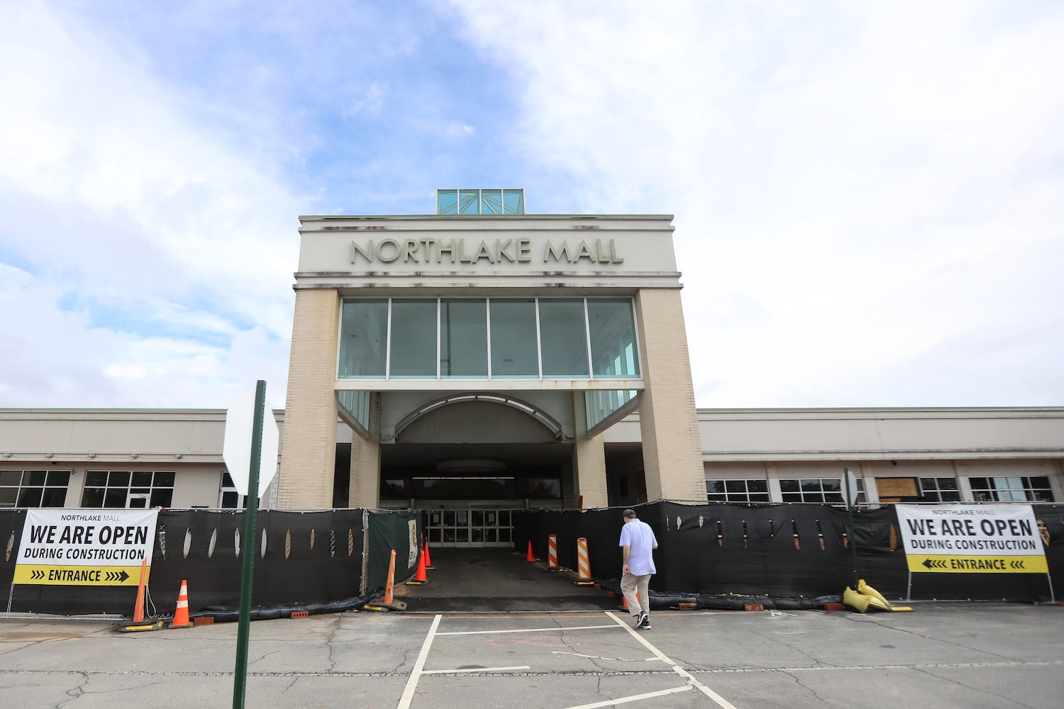 Northlake Mall