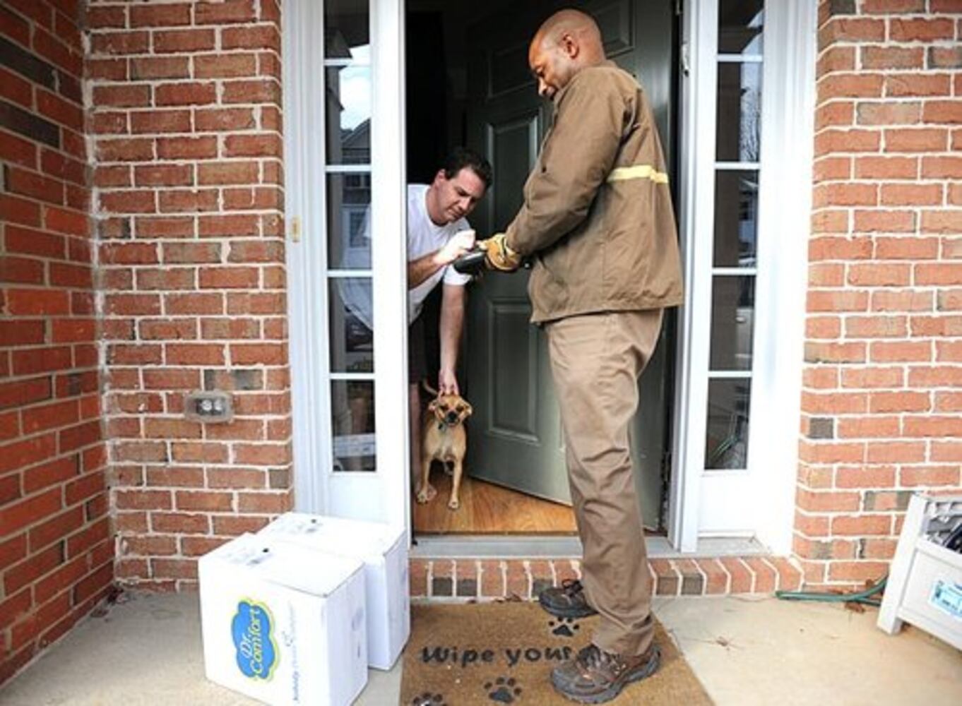 UPS hopes Cyber Monday delivers profits