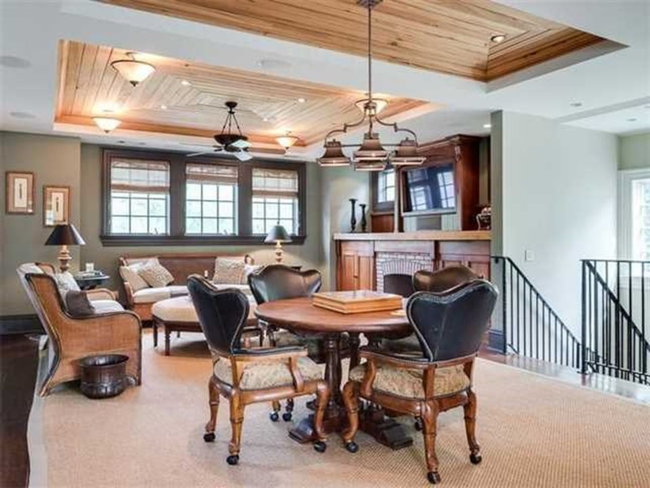 PHOTOS: $4.5 million Vinings home with a 180-degree view of Paces Lake