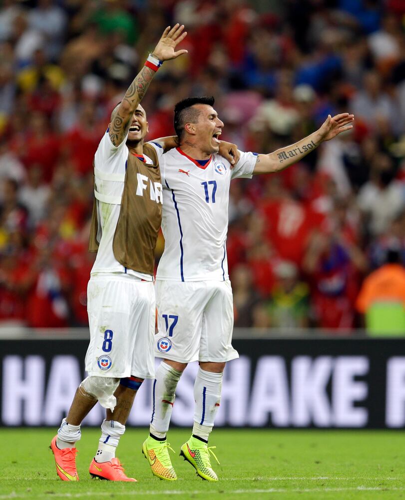 World Cup: Spain vs. Chile, 06.18.14