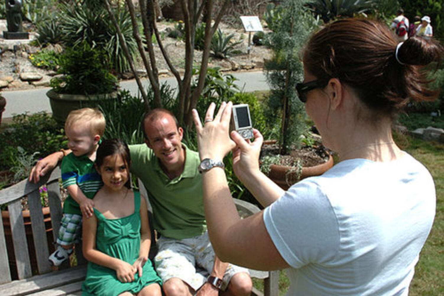 Atlanta Botanical Garden has tea, wedding for Mother's Day