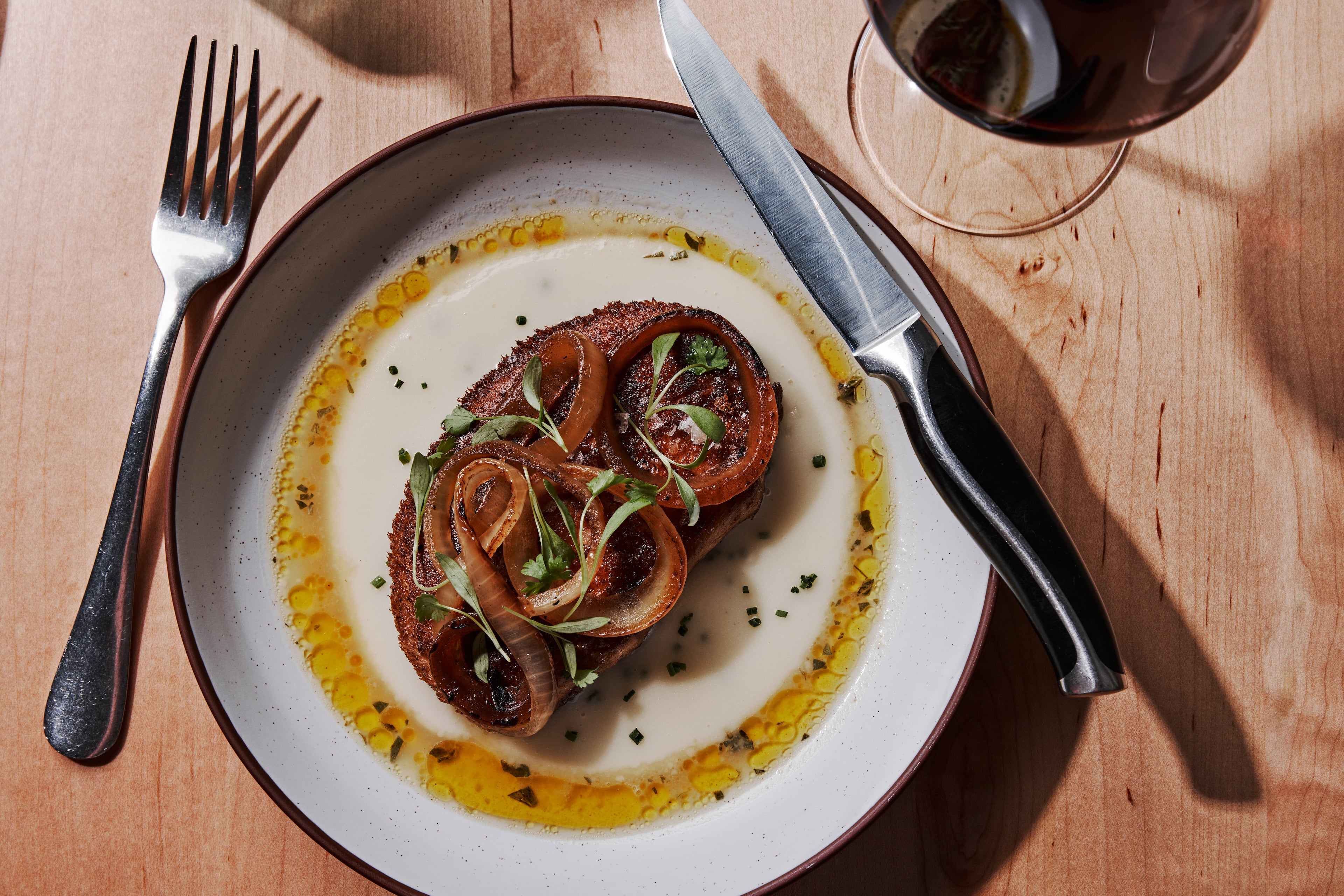 La Semilla's bistec de palomilla (a lion's mane mushroom cooked three times) is a hearty, spicy substitute for steak. (Courtesy of Andrew Thomas Lee/La Semilla)