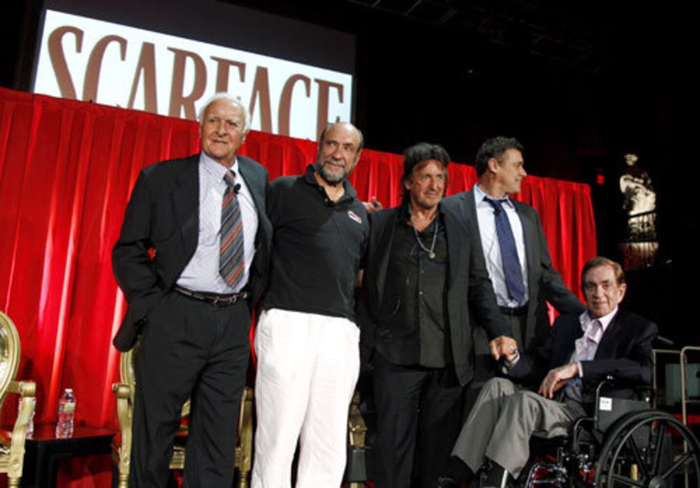 Pacino reunites with 'Scarface' cast for film tribute