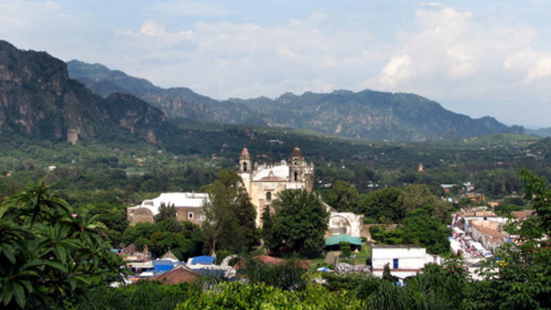 Mystical Mexican town of Tepoztlan helps destress tourists