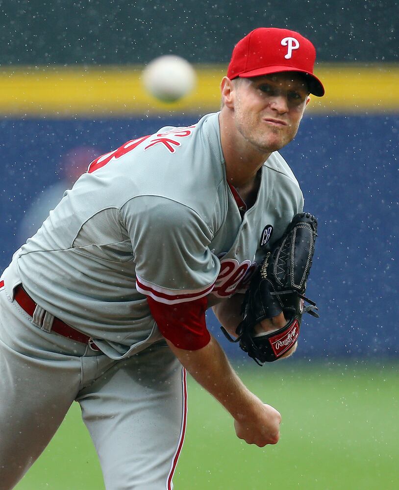 Braves lead 6-1 at rain delay