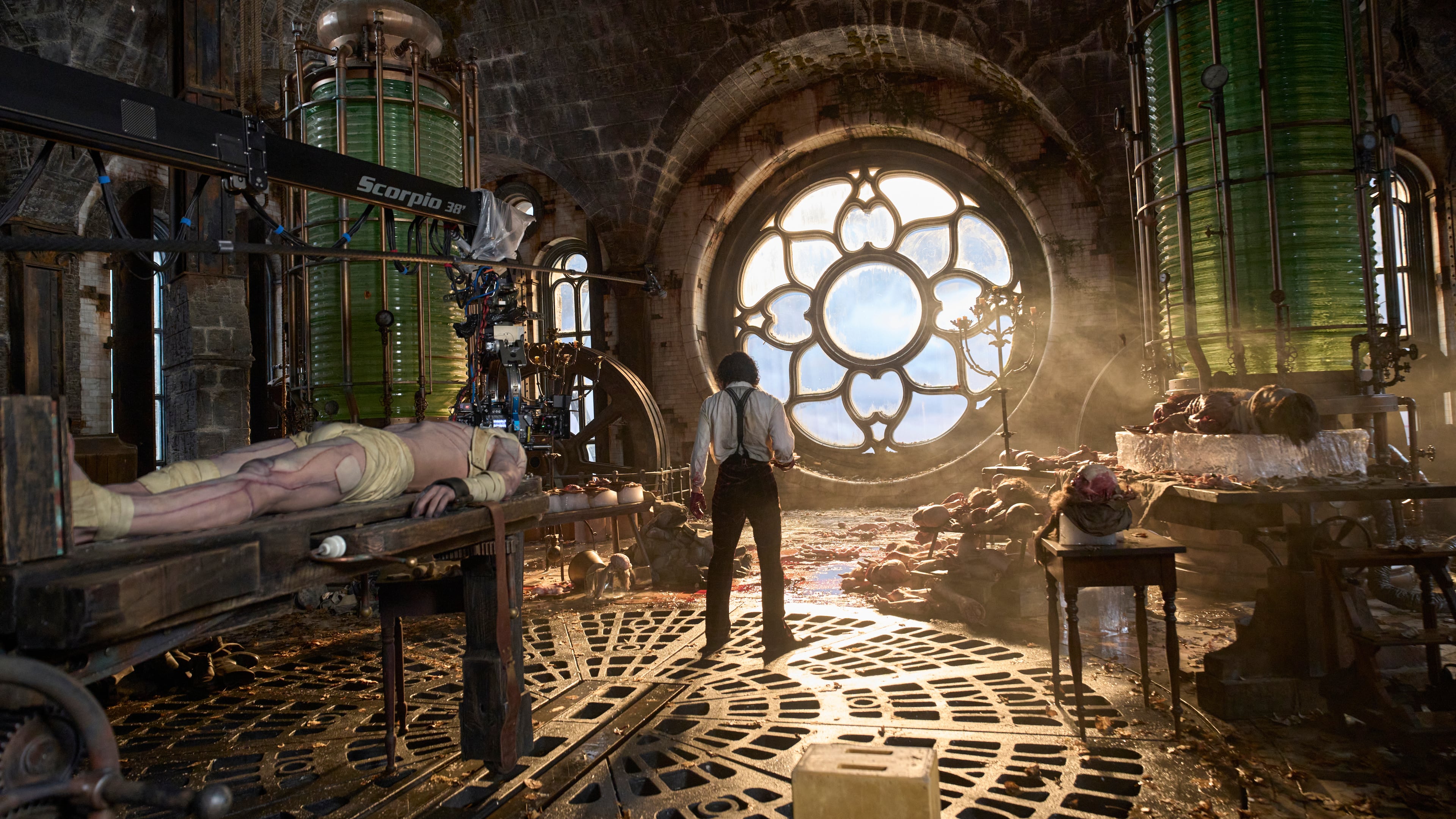 This image released by Netflix shows Jacob Elordi as The Creature, left, and Oscar Isaac as Victor Frankenstein, in a scene from "Frankenstein." (Netflix via AP)