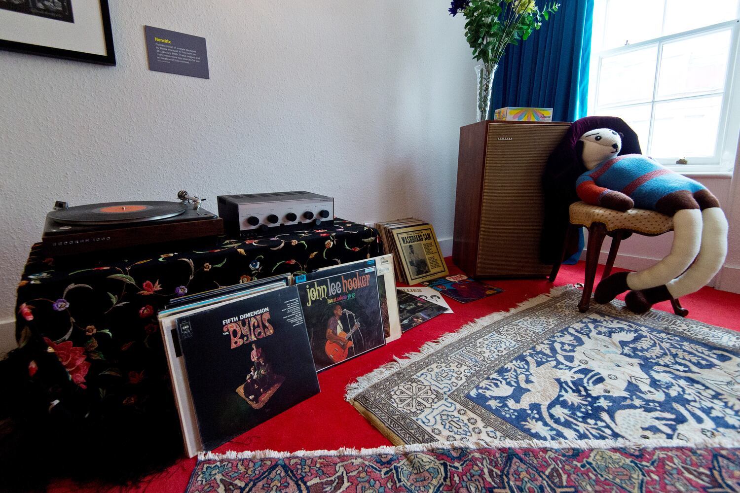 Recreating Jimi Hendrix's flat