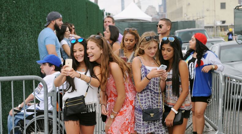BROOKLYN, NY - SEPTEMBER 12: A general view of atmosphere at 90sFEST Pop Culture and Music Festival on September 12, 2015 in Brooklyn, New York. (Photo by Brad Barket/Getty Images for 90sFEST)