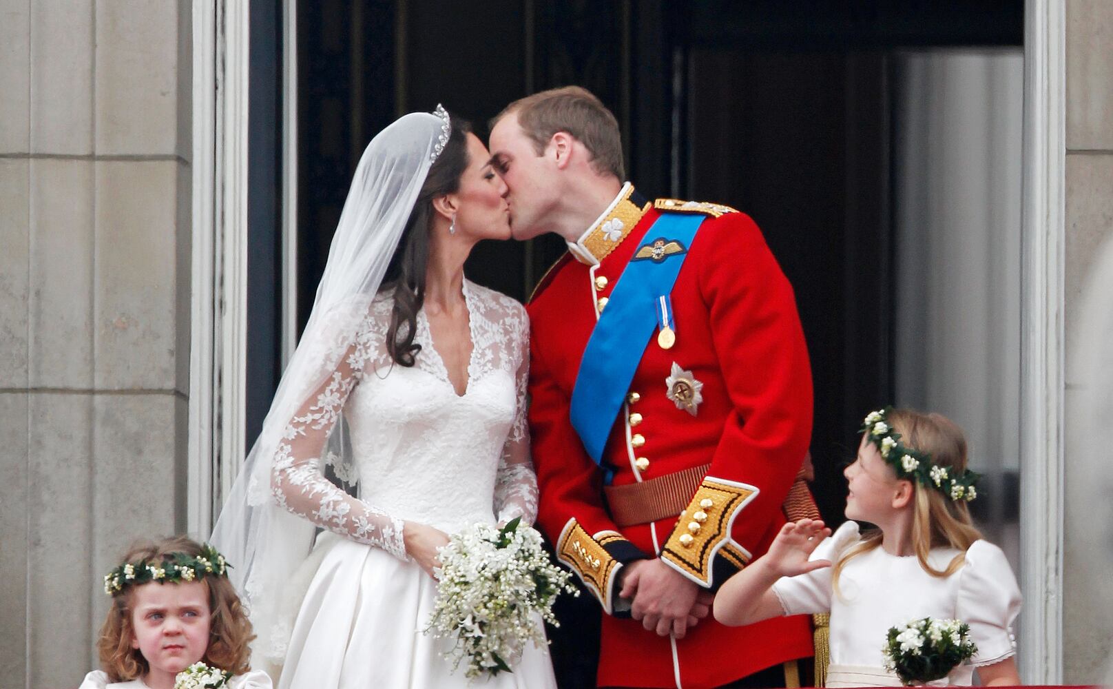 2011 -- Famous kisses