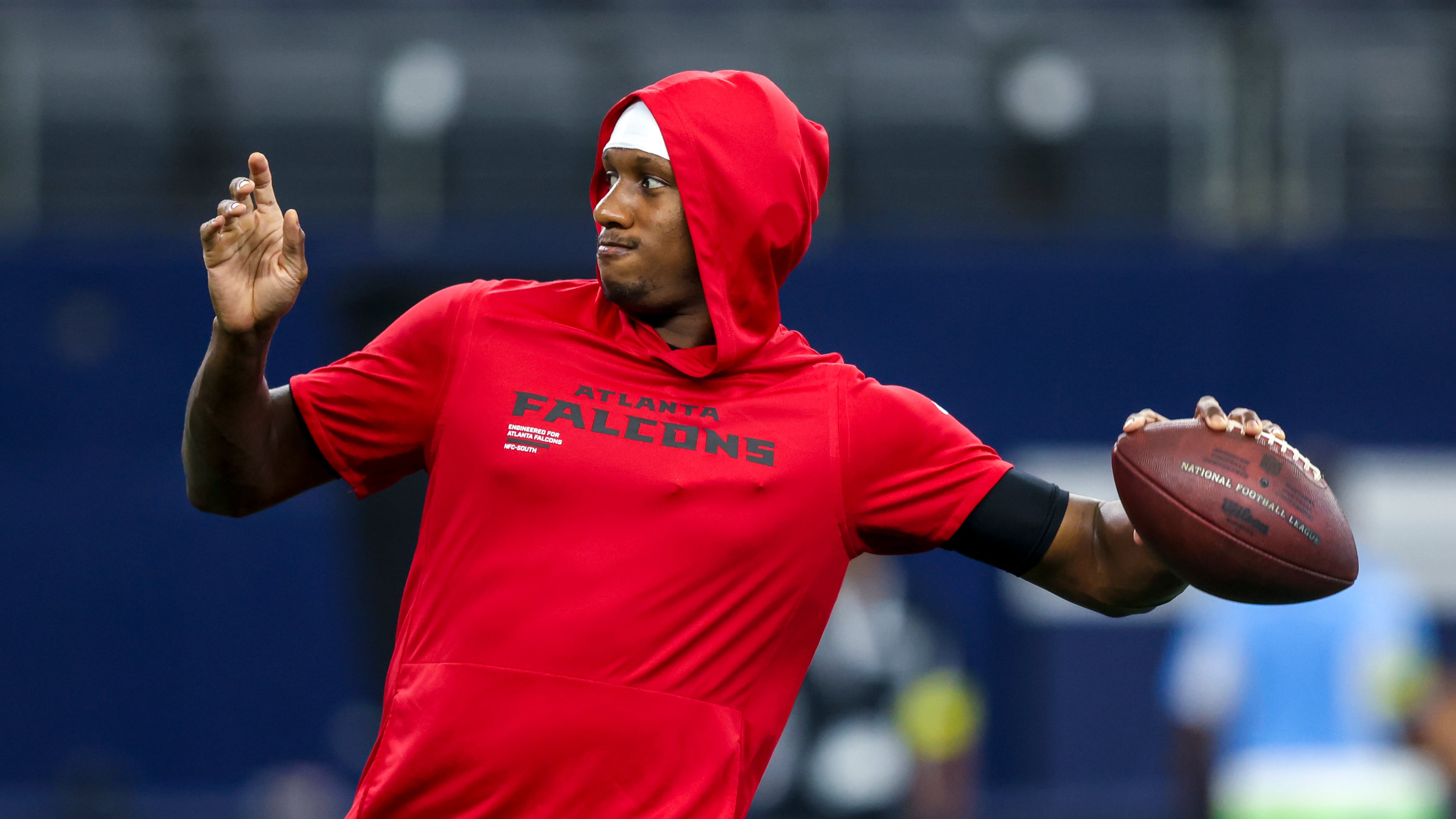 Atlanta Falcons quarterback Michael Penix Jr. works out prior to a preseason NFL football game against the Dallas Cowboys, Friday, Aug. 22, 2025, in Arlington, Texas. (Gareth Patterson/AP)