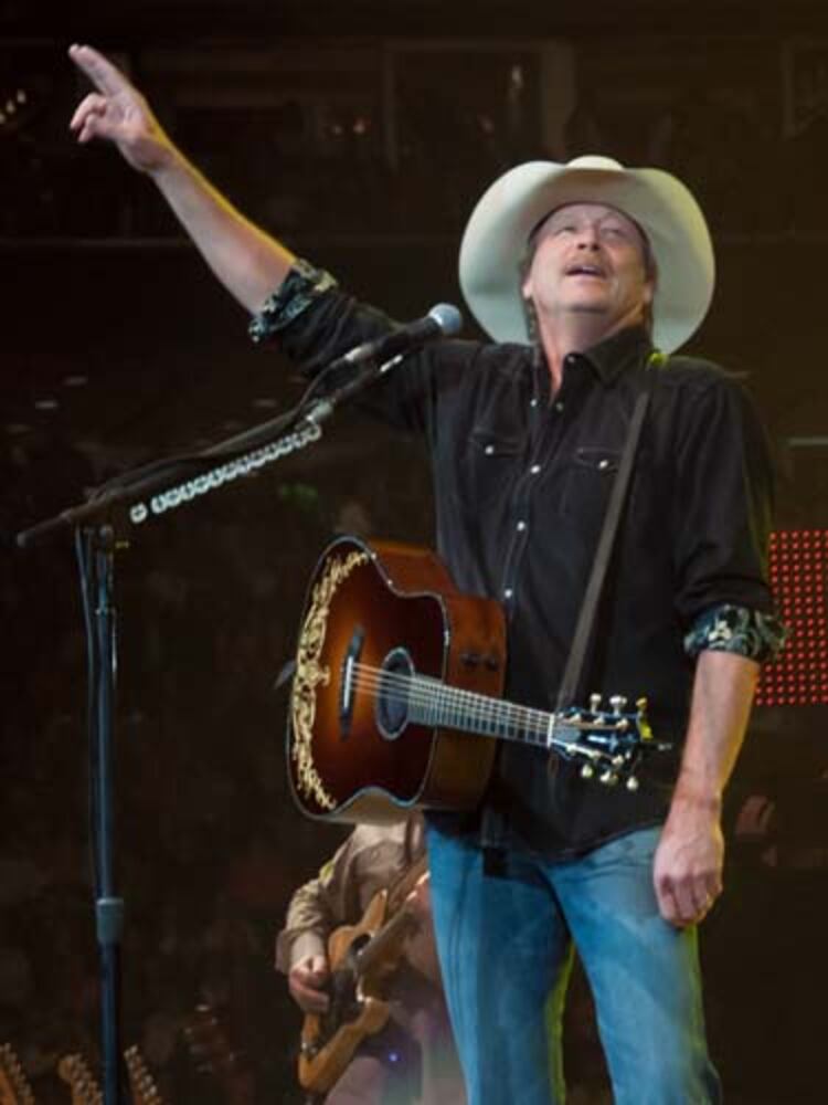 Alan Jackson at RodeoHouston 2013