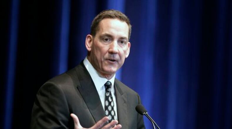 ABC college football analyst Todd Blackledge, the quarterback of Penn State's 1982 national championship team, talks about the Georgia-Oregon-matchup.
