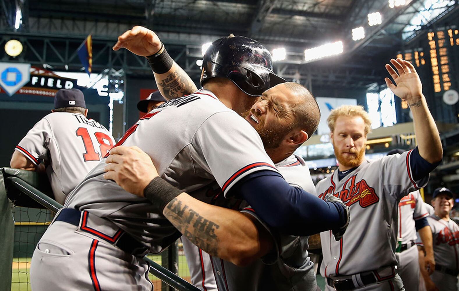 Freddie Freeman hugs