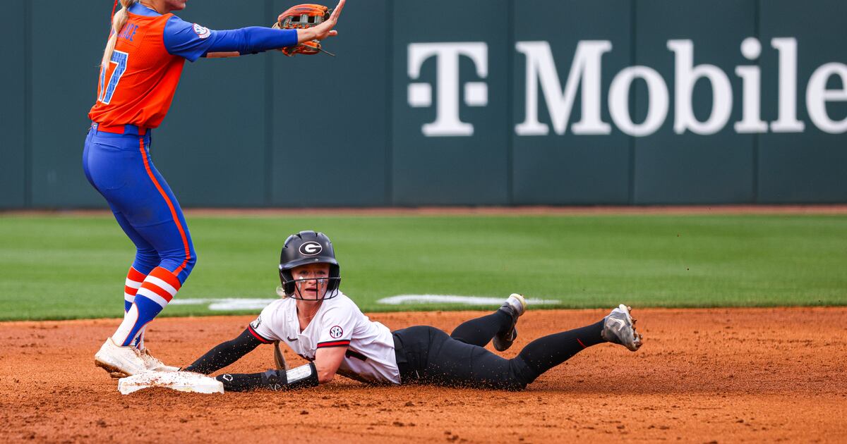 Georgia softball beats Florida in Game 2, forces winner-take-all game