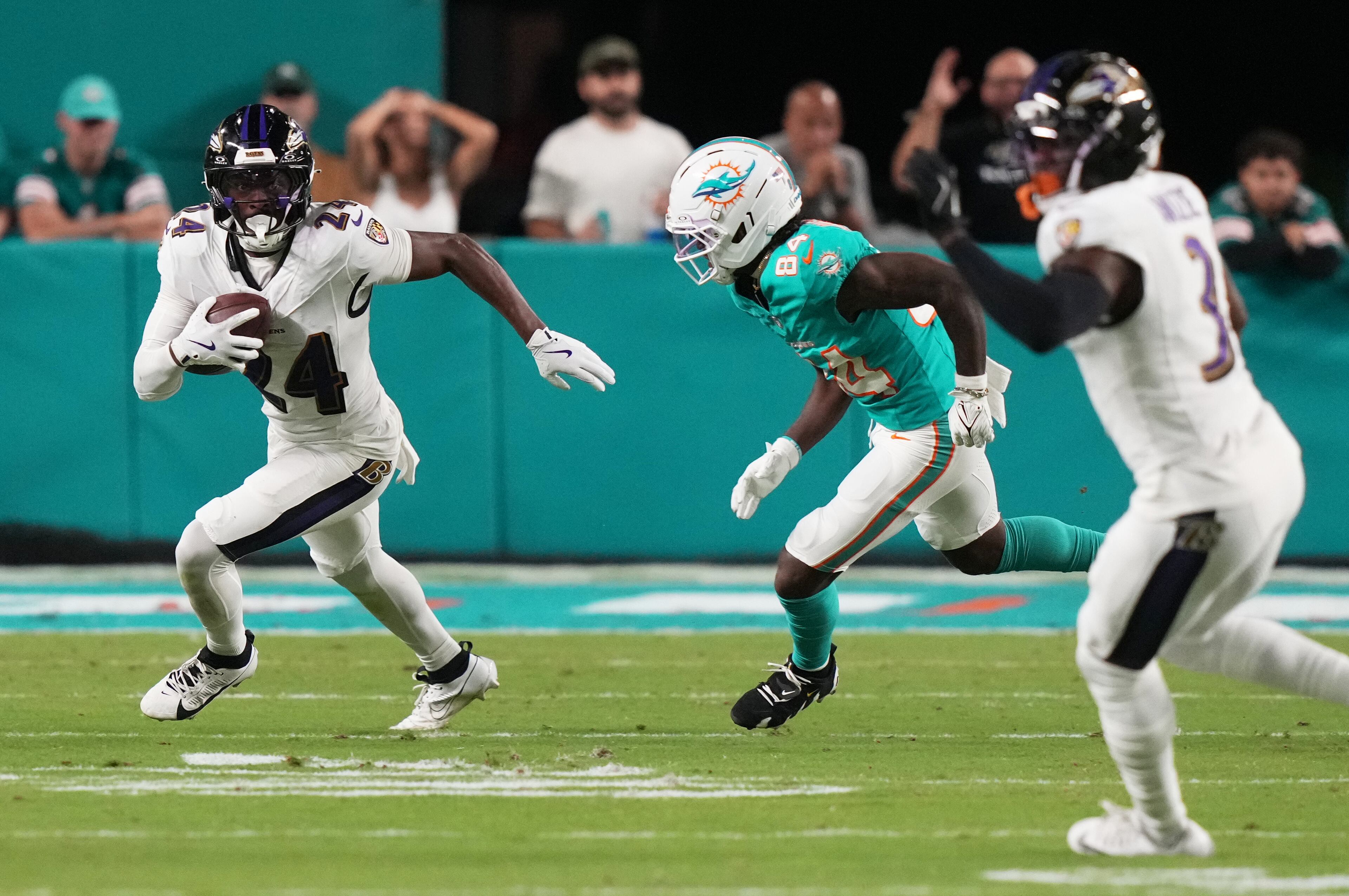 Ravens Dolphins Football
