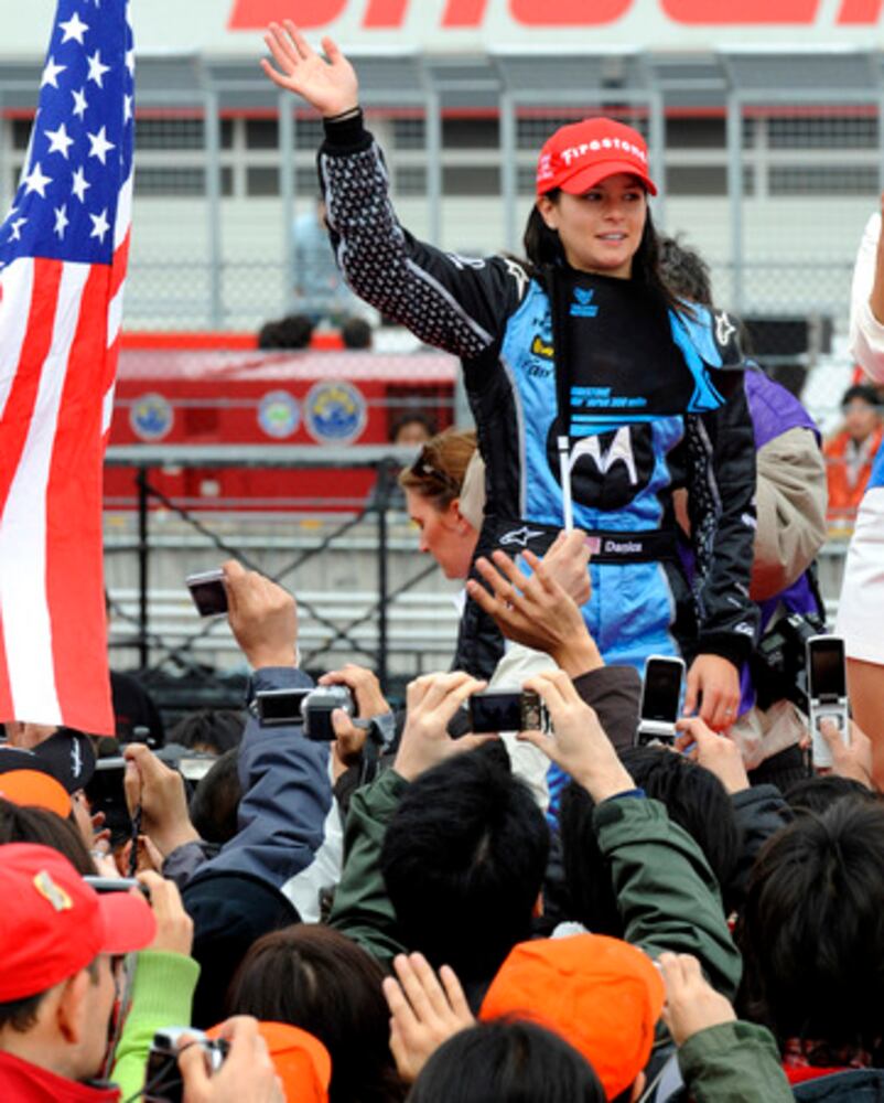 Danica Patrick makes IndyCar race history