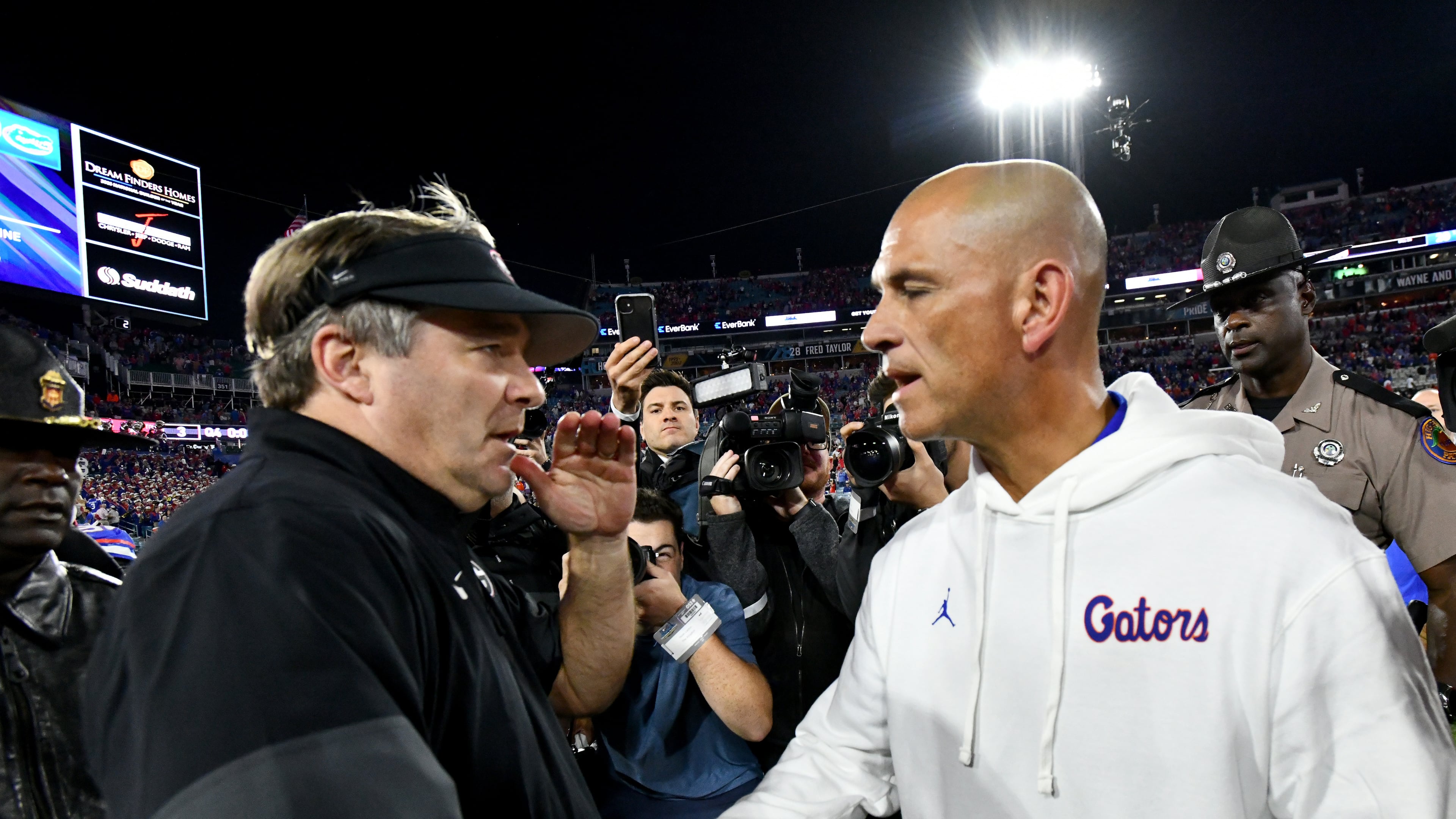 Florida interim head coach Billy Gonzales said wanting to keep the ball out of Gunner Stockton's hands factored into his late-game fourth-down decision in the 24-20 Georgia win. (Hyosub Shin/AJC)