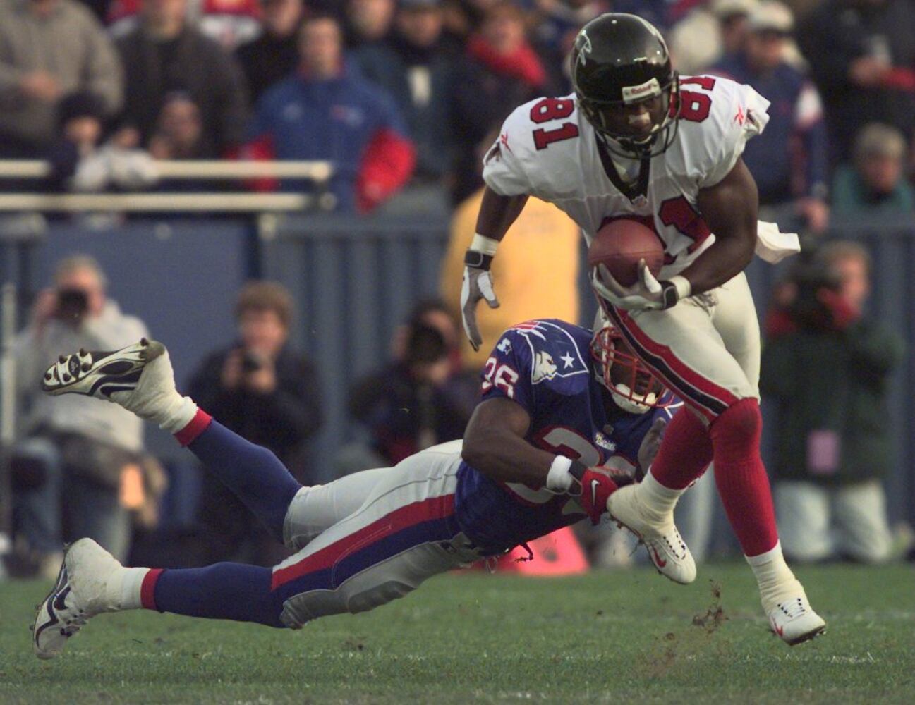 Mathis caught a touchdown for the Falcons in Super Bowl XXXIII