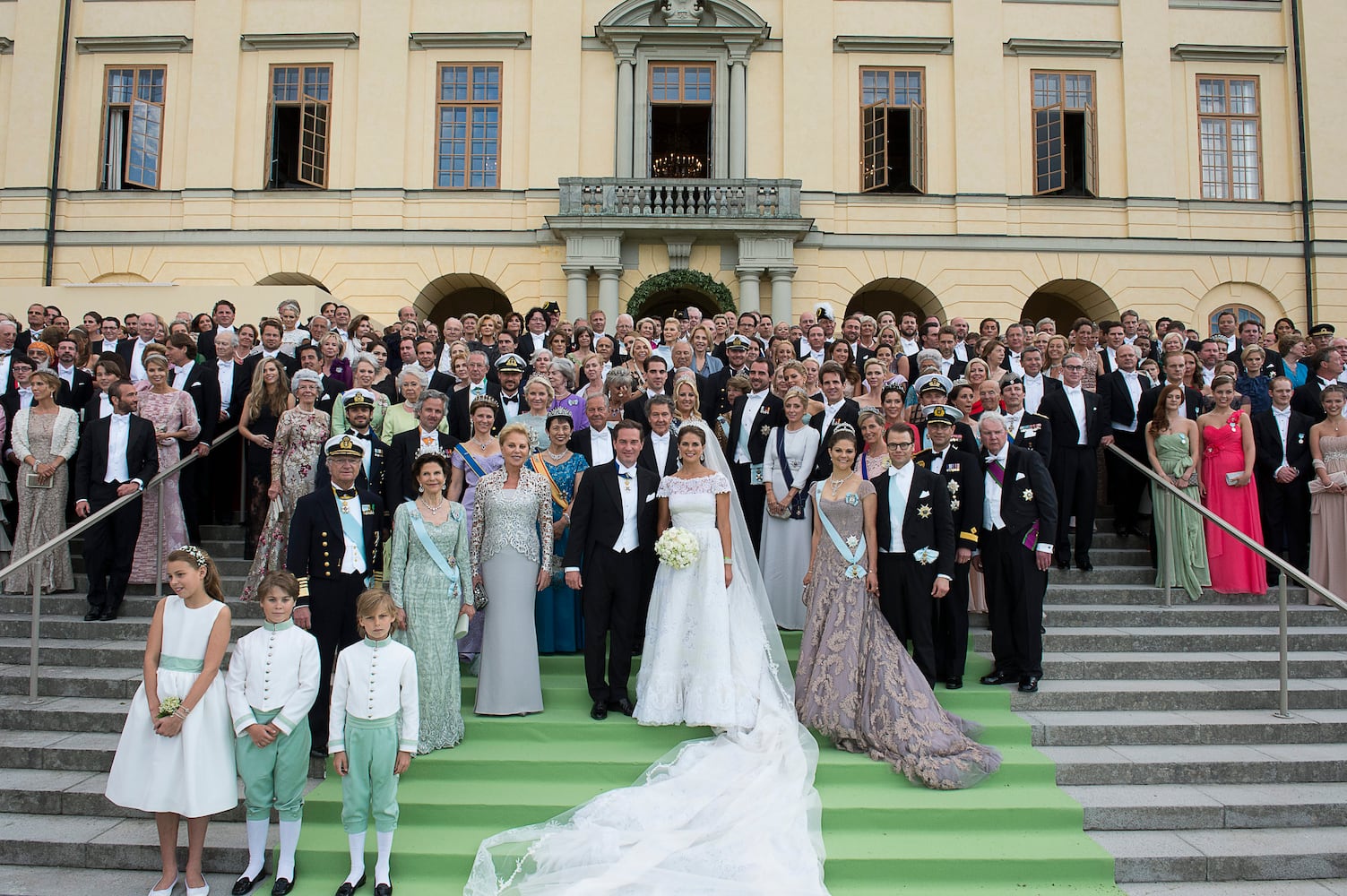 Swedish Princess Madeleine weds New York banker