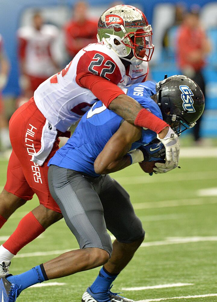 Petrino returns